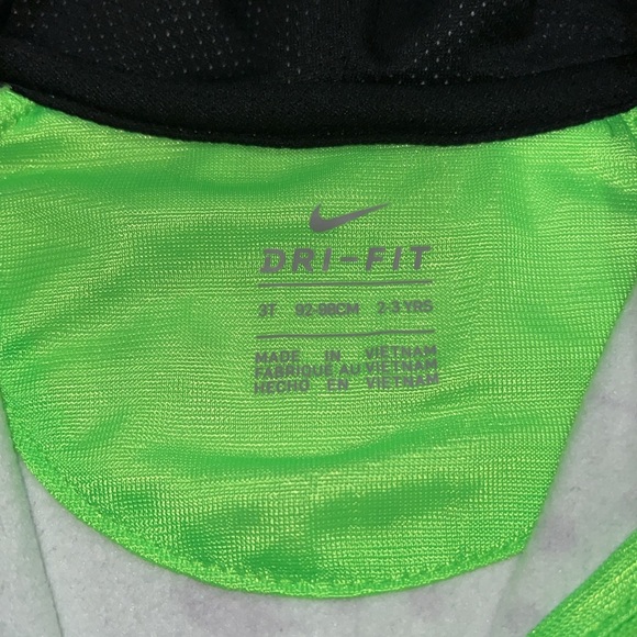 NWOT Nike Toddler Dri Fit Logo Zip Up Jacket - Picture 4 of 5